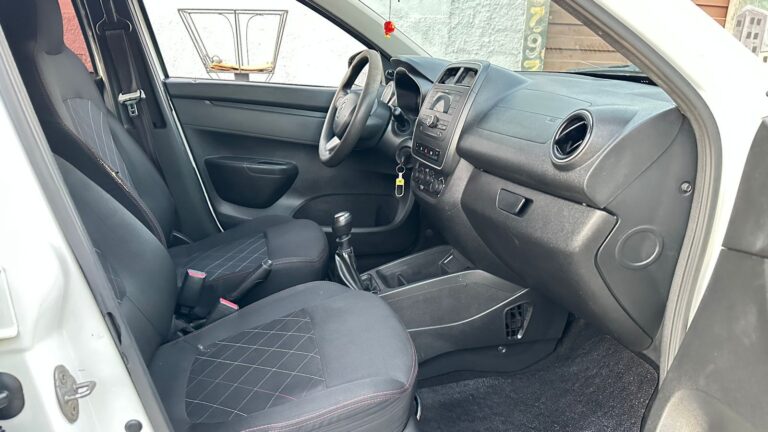 WhatsApp Image 2025-09-09 at 16.32.37 (1)