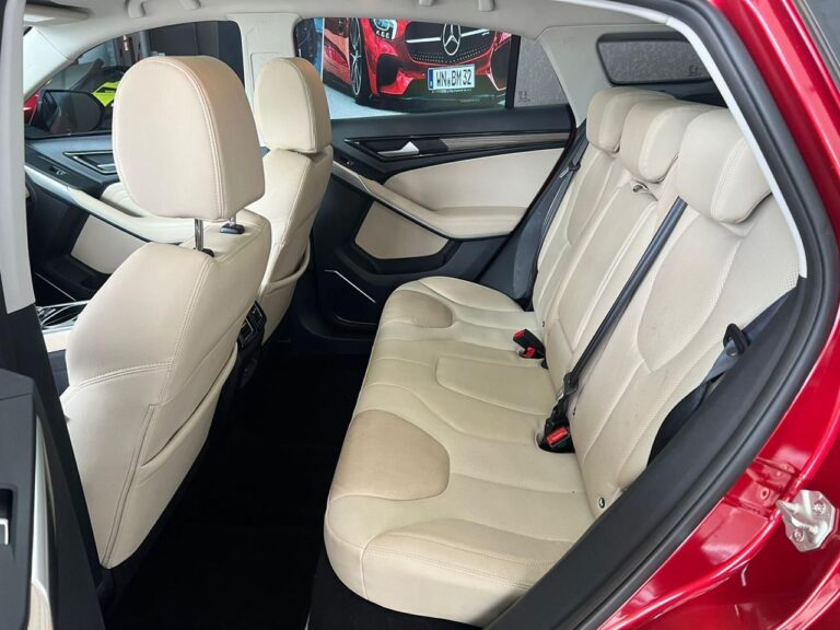 WhatsApp Image 2025-09-09 at 16.39.52 (4)